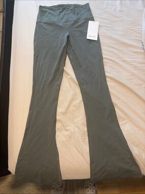 lululemon athletica Mini Flare Leggings in Grey Sage